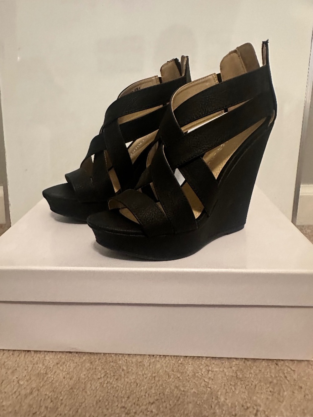 Wedge sandals